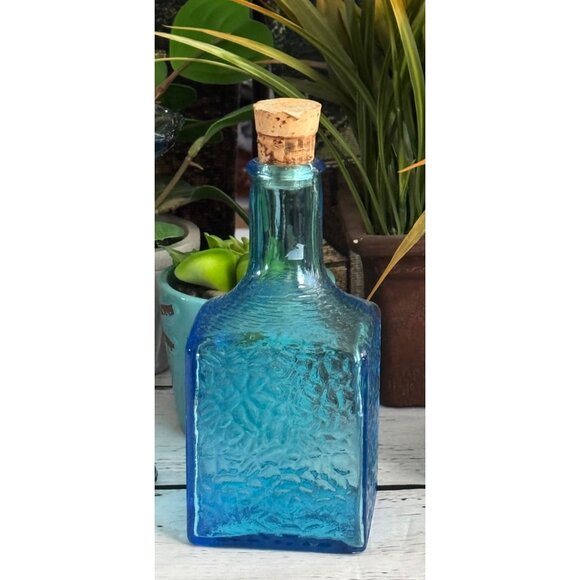 Teal Blue Textured Square Bottle With Cork Stopper - Picture 2 of 8